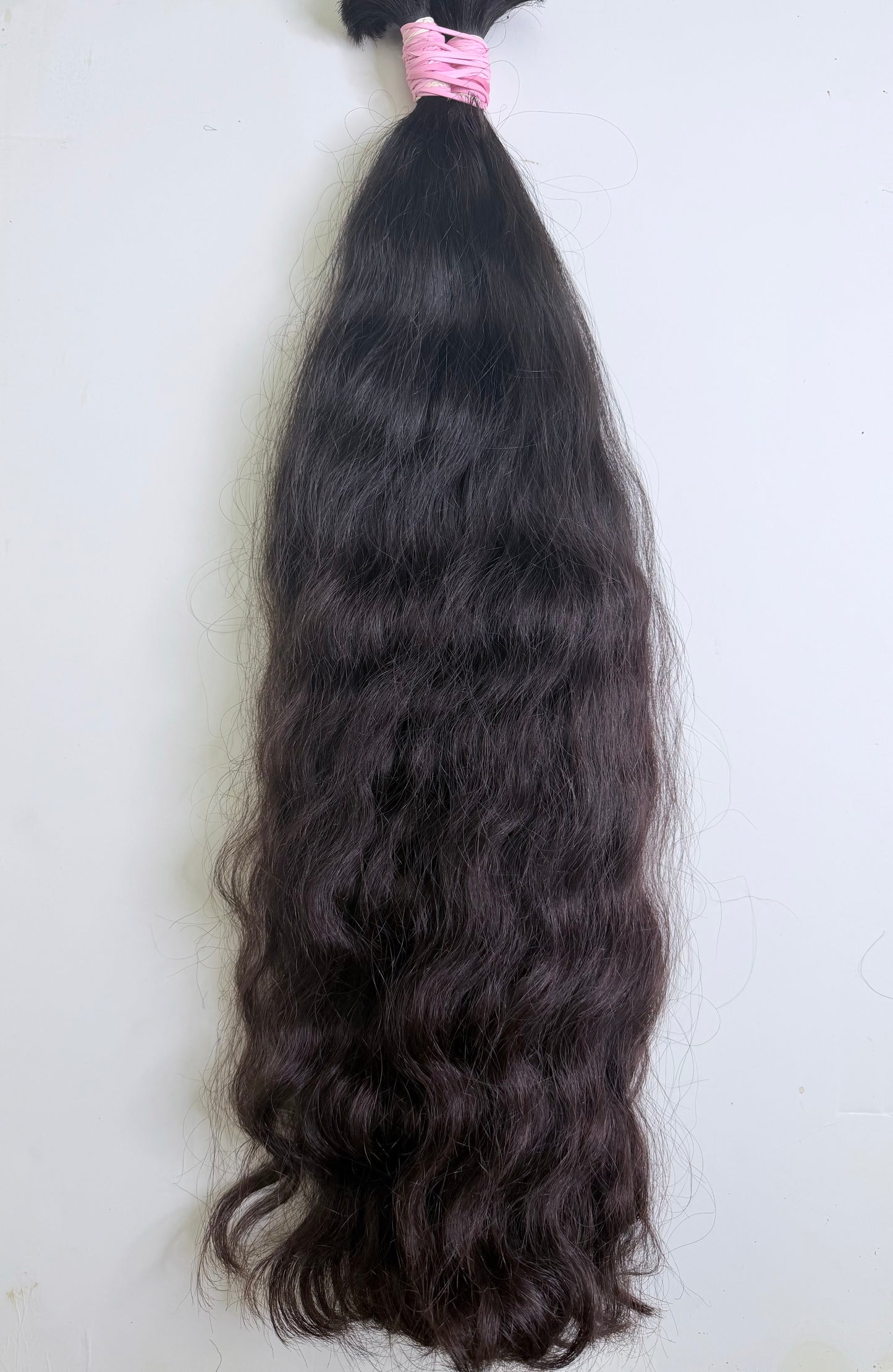 309g Premium 28" Natural Off Black Wavy Human Hair Extensions