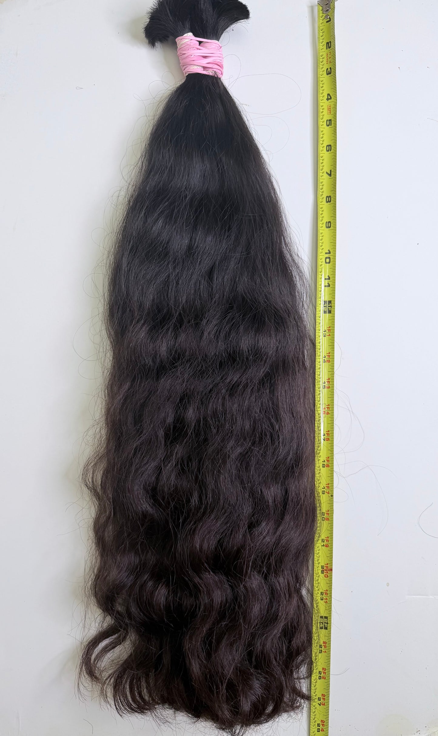 309g Premium 28" Natural Off Black Wavy Human Hair Extensions